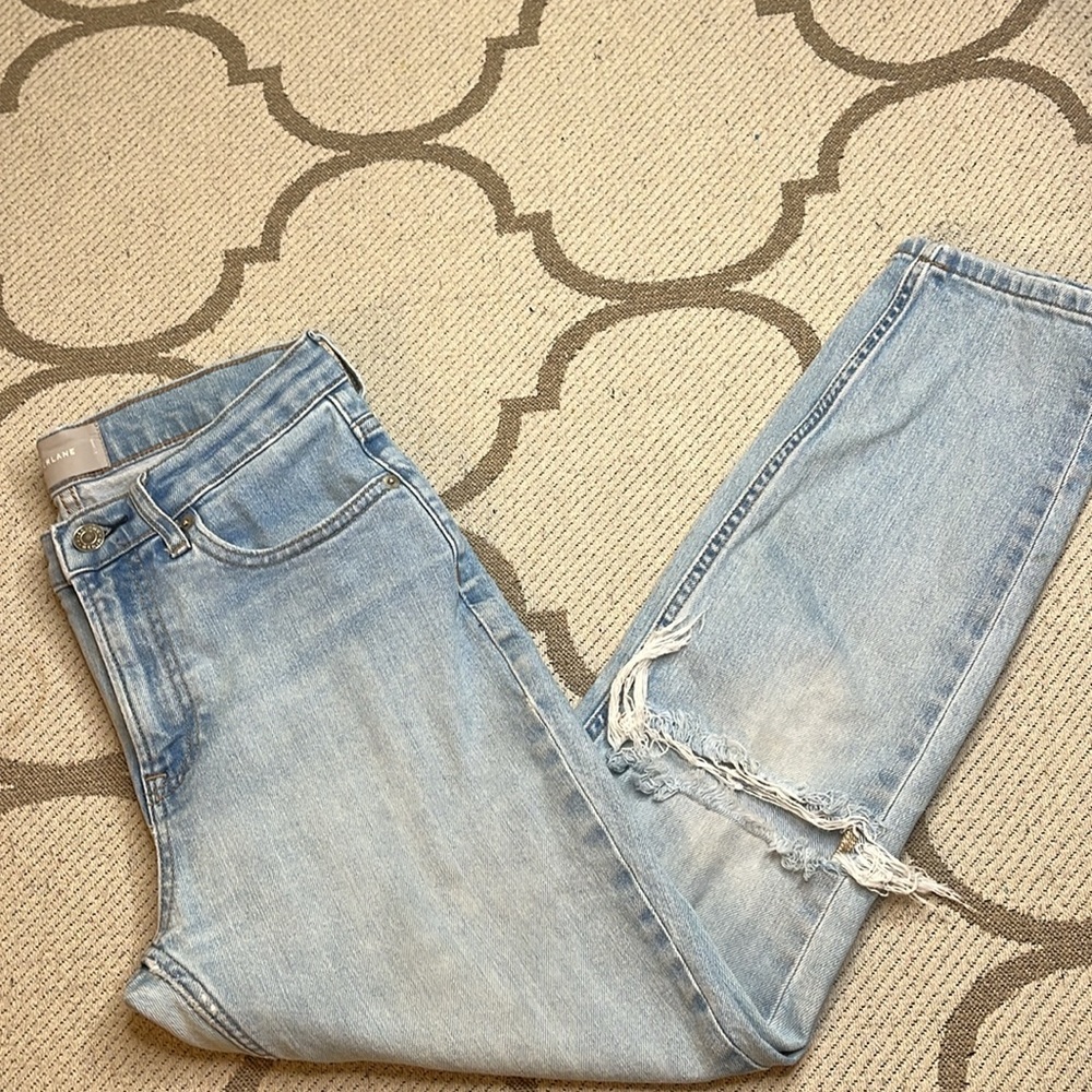 Everlane distressed knee high rise ankle jeans